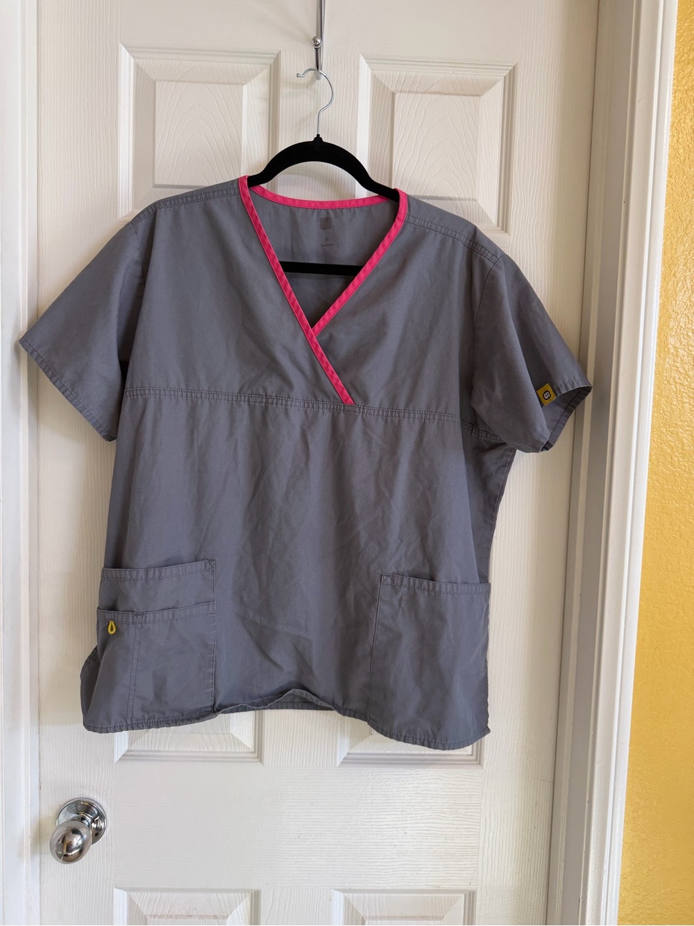 Gray Women's V-Neck Scrub Top with Pink Trim